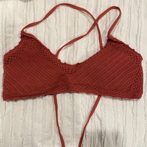 Xhiliration crotchet bikini top size Large
